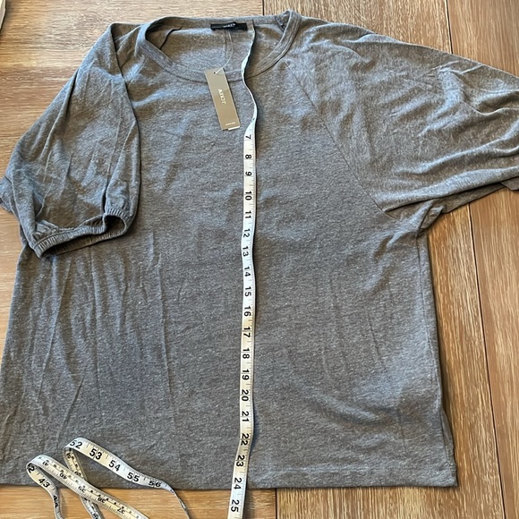 NWT J. Crew AN180 puff sleeve tshirt gray medium new with tags - Picture 3 of 7